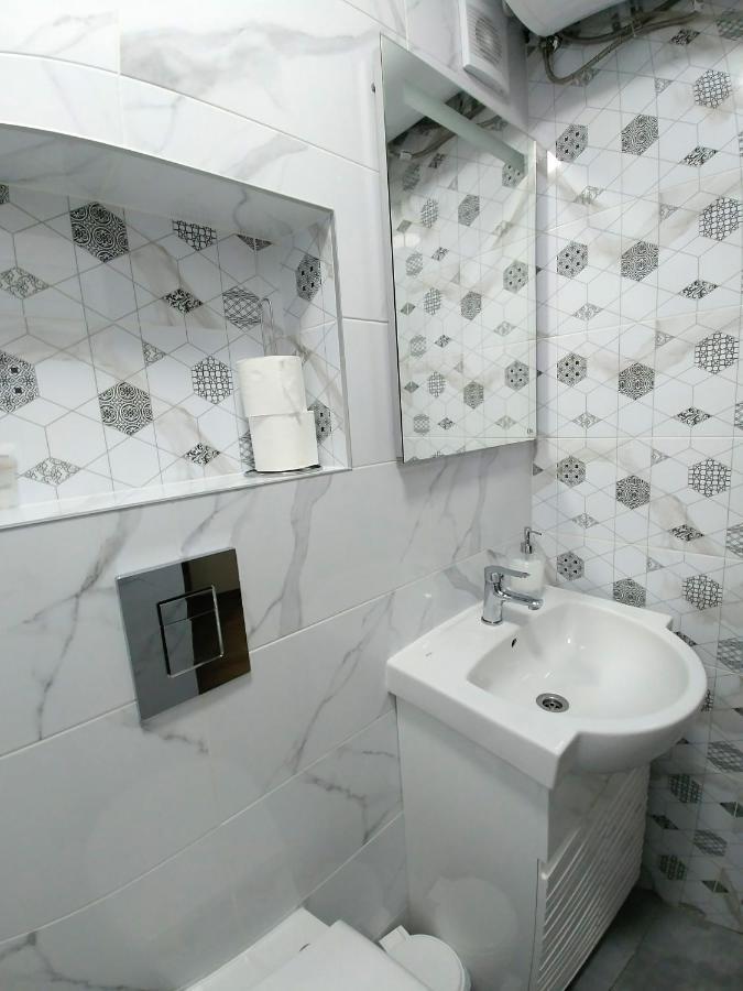 Sun Apartments City Centre Одеса Екстериор снимка