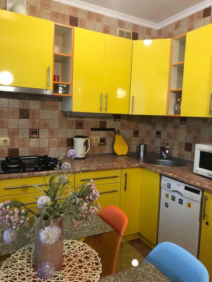 Sun Apartments City Centre Одеса Екстериор снимка