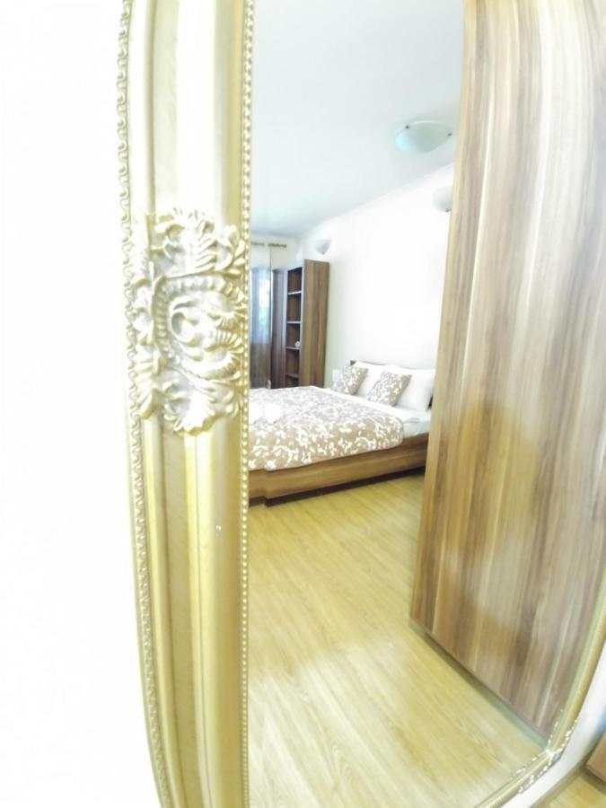 Sun Apartments City Centre Одеса Екстериор снимка